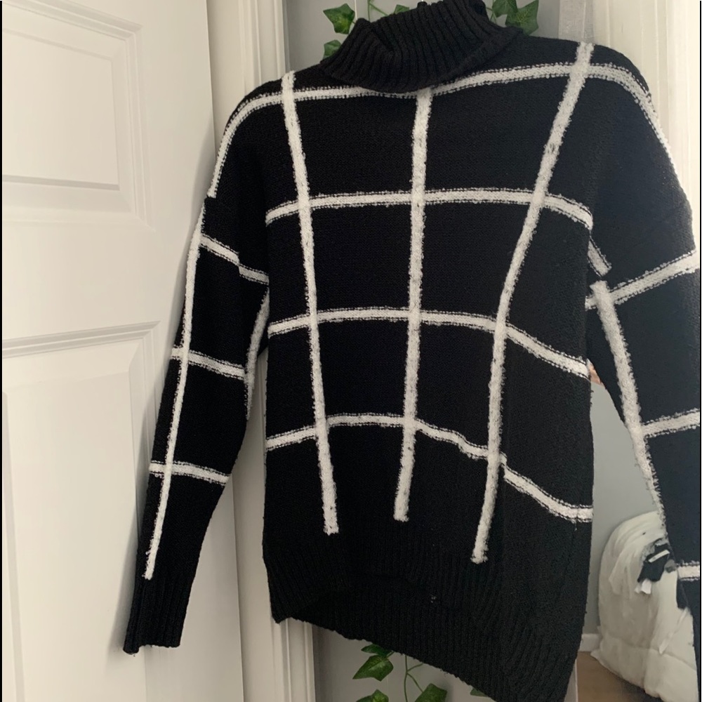❤️ Checkered turtle neck sweater